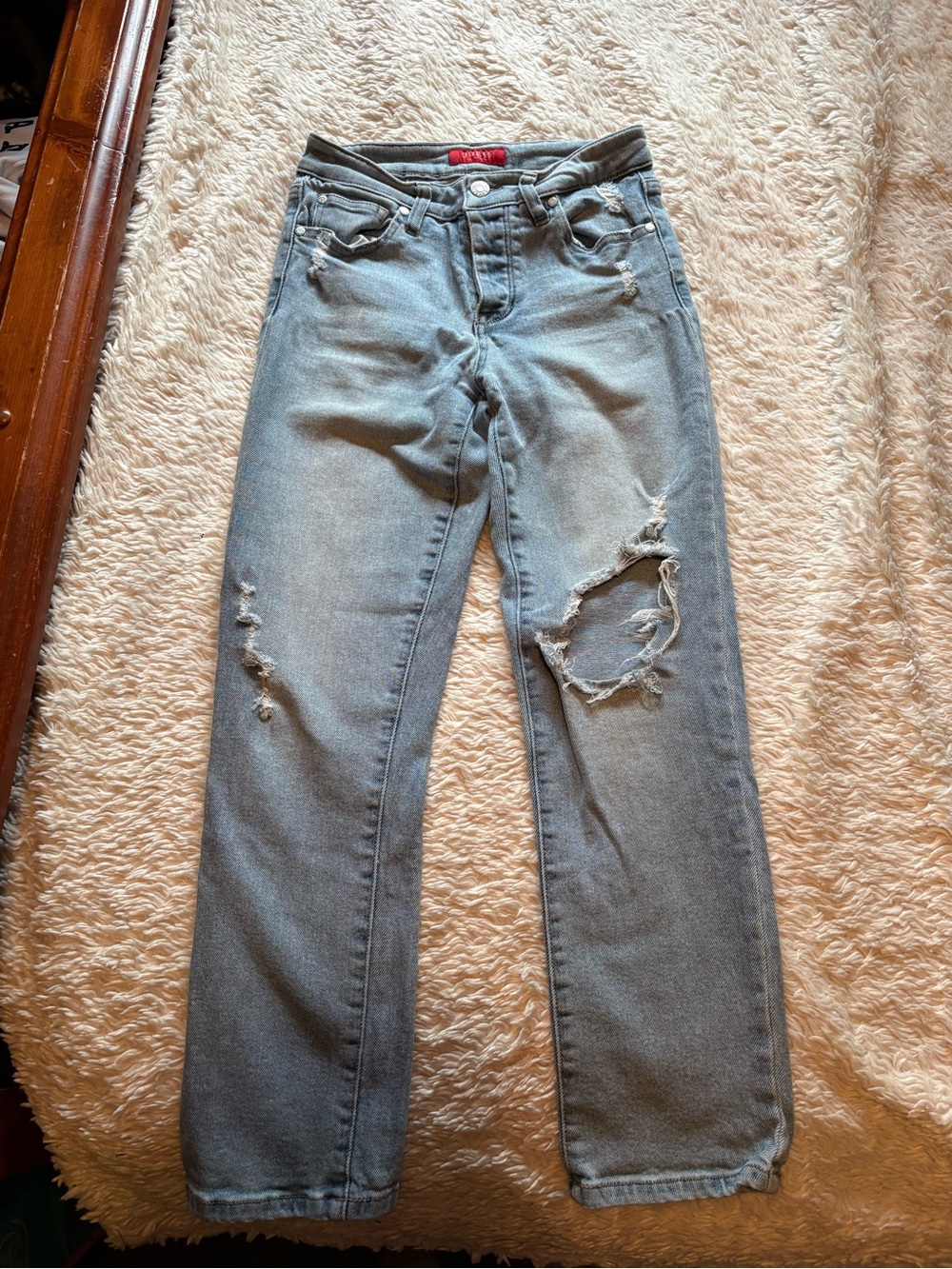 Guess Light Wash Distressed Boyfriend Jeans